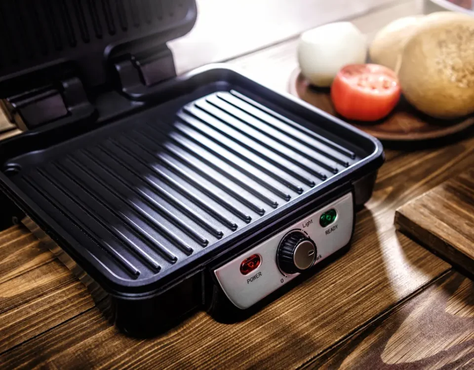 Grill elétrico: o que é, tipos, como funciona + 6 receitas grill elétrico aberto