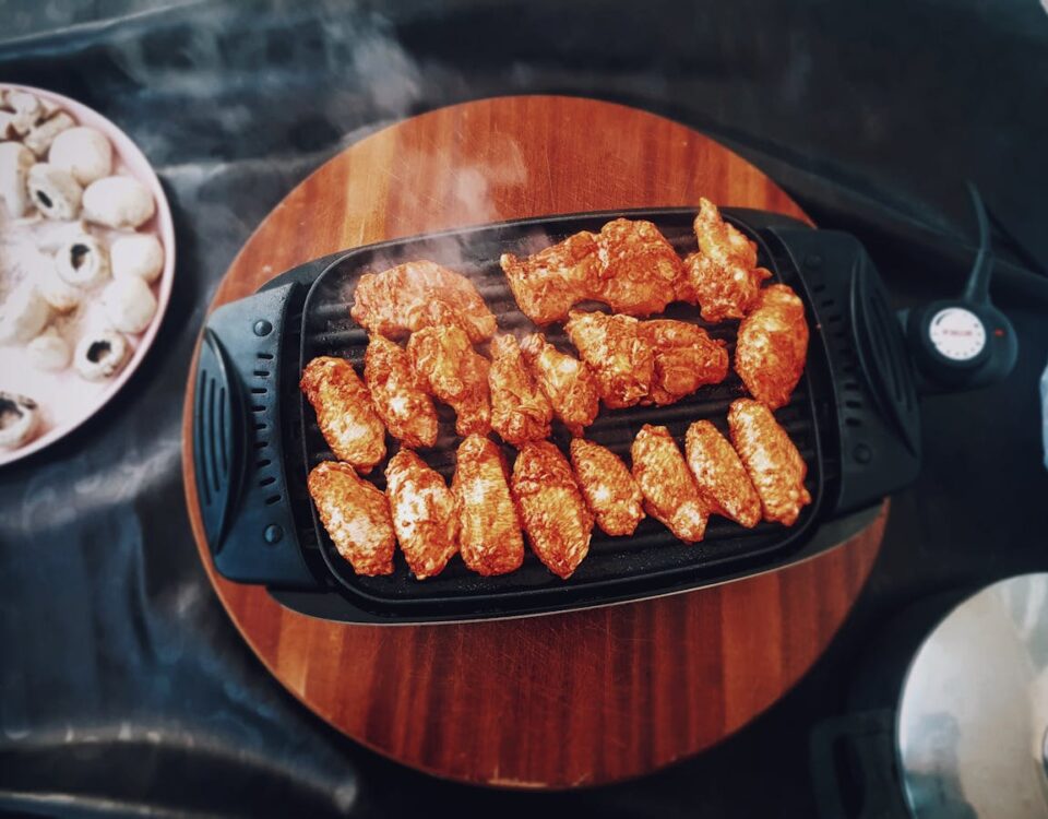 Churrasqueira elétrica: como funciona, prós e contras Churrasqueira elétrica: como funciona, prós e contras