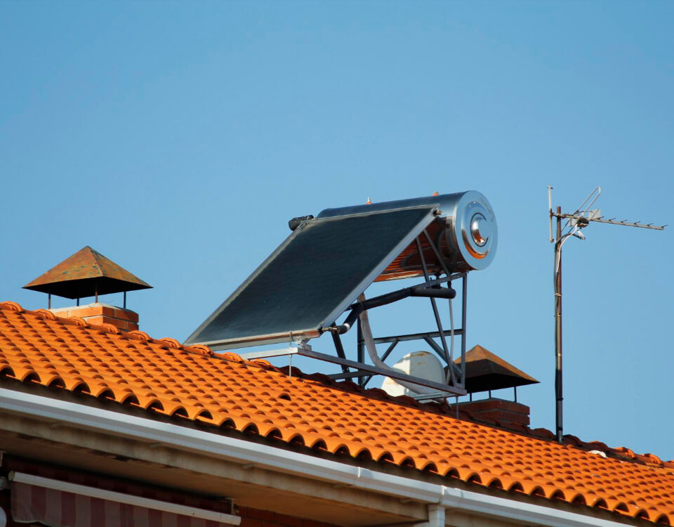 Componentes das placas de aquecimento solar para aquecer água Componentes das placas de aquecimento solar para aquecer água