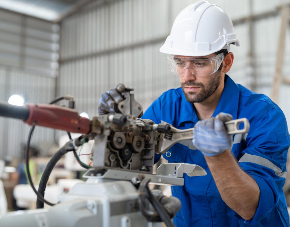 Ferramentas mecânicas que todo técnico precisa conhecer Ferramentas mecânicas que todo técnico precisa conhecer
