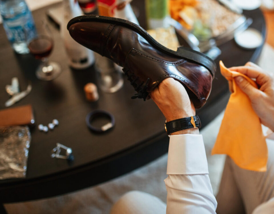 Dispositivos para manutenção e cuidado de calçados