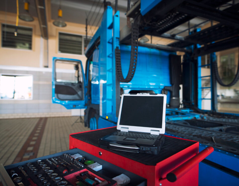 Qual tecnologia está dentro dos equipamentos que movem tudo? Qual tecnologia está dentro dos equipamentos que movem tudo?