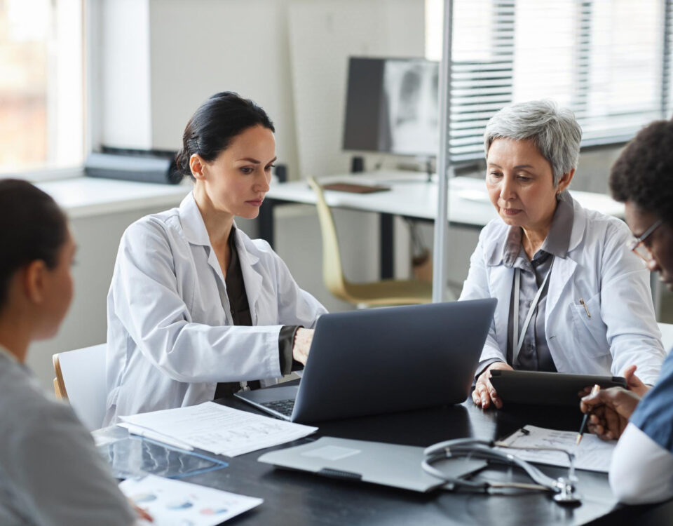 Dispositivos móveis ideais para agentes de saúde em campo