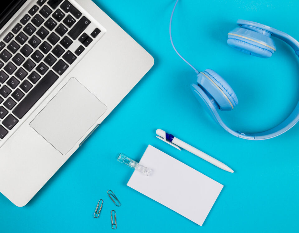 Review técnico que vira referência: eletrônica em foco Review técnico que vira referência: eletrônica em foco