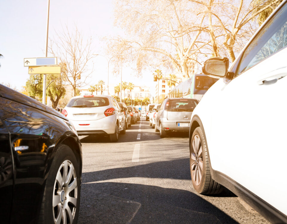 Pneus, freios e câmeras: kit técnico do carro-escola