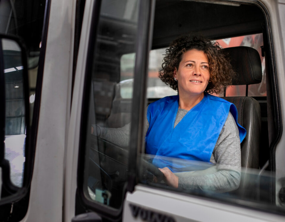 Frota escolar eficiente: pneus, câmeras e manutenção preditiva