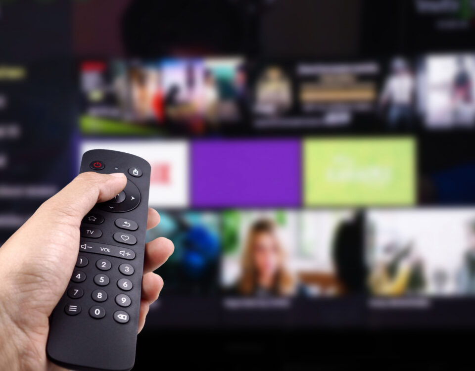 Smart TV ou TV box: qual melhora seus filmes no streaming?