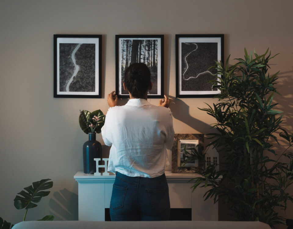 A luz da sua casa pode estragar quadros e fotos?
