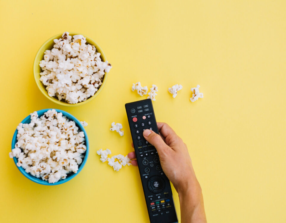 TV box, smart TV ou stick: qual entrega o melhor IPTV em casa?